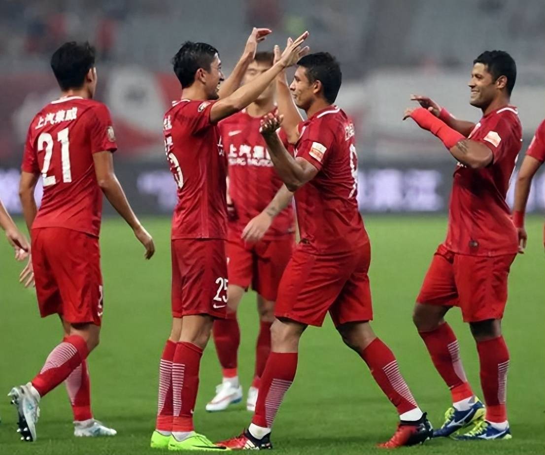 多米体育app-上港主场战胜鲁能,积分暂列第二名